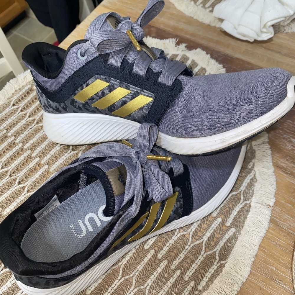 Adidas Tennis Shoes